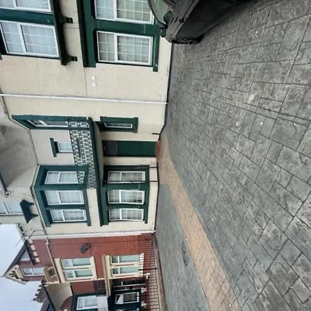 Hostel Single Southfiled Road *